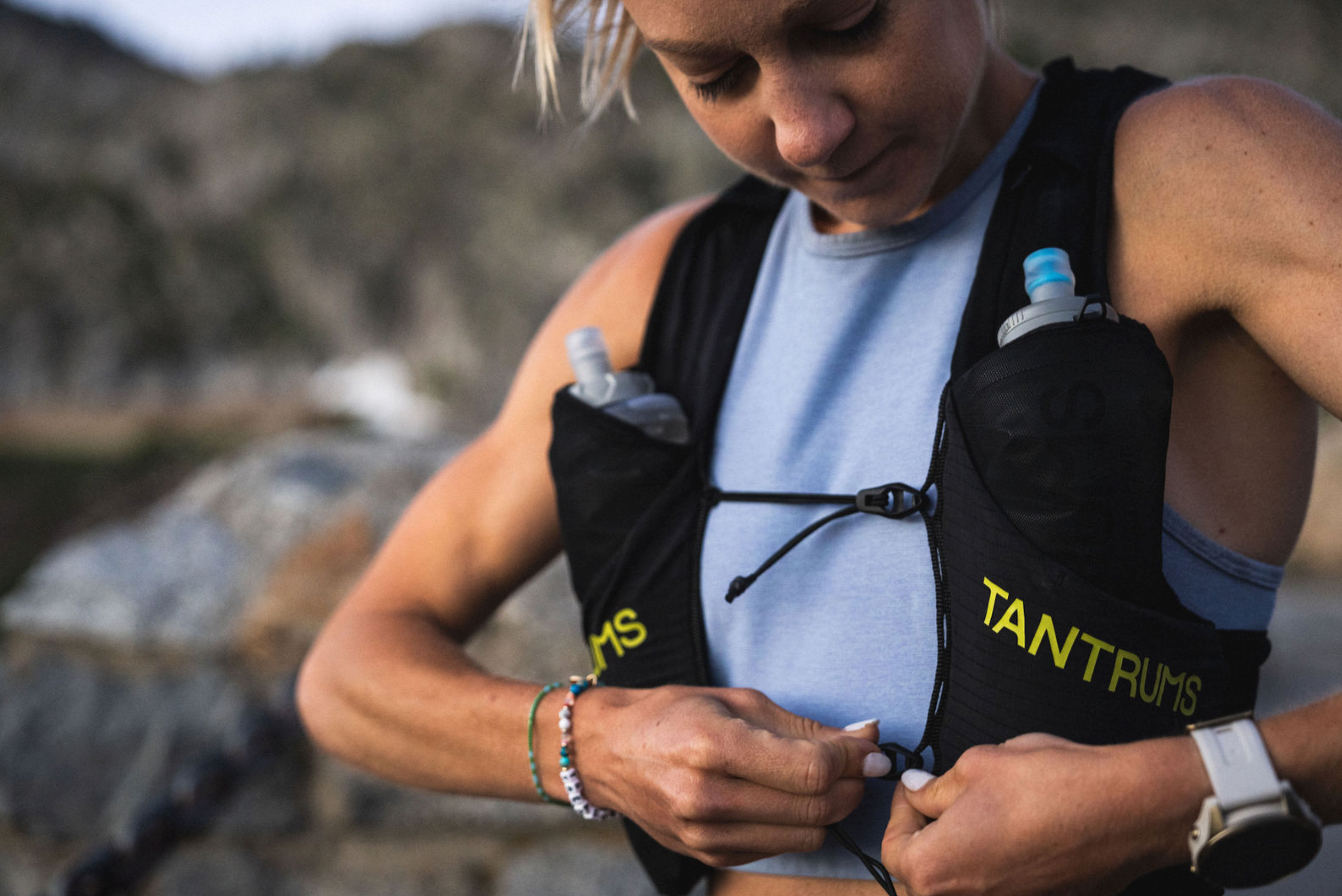 Crest 6 Hydration Pack – TANTRUMS Crest 6 Hydration Pack – TANTRUMS