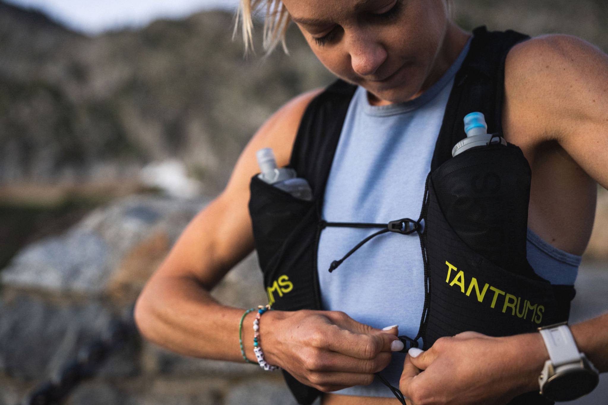 TANTRUMS クレスト6 トレイルランニングベスト Crest 6 Hydration Pack – TANTRUMS